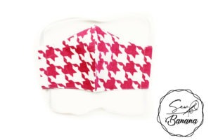 pink checkered face mask